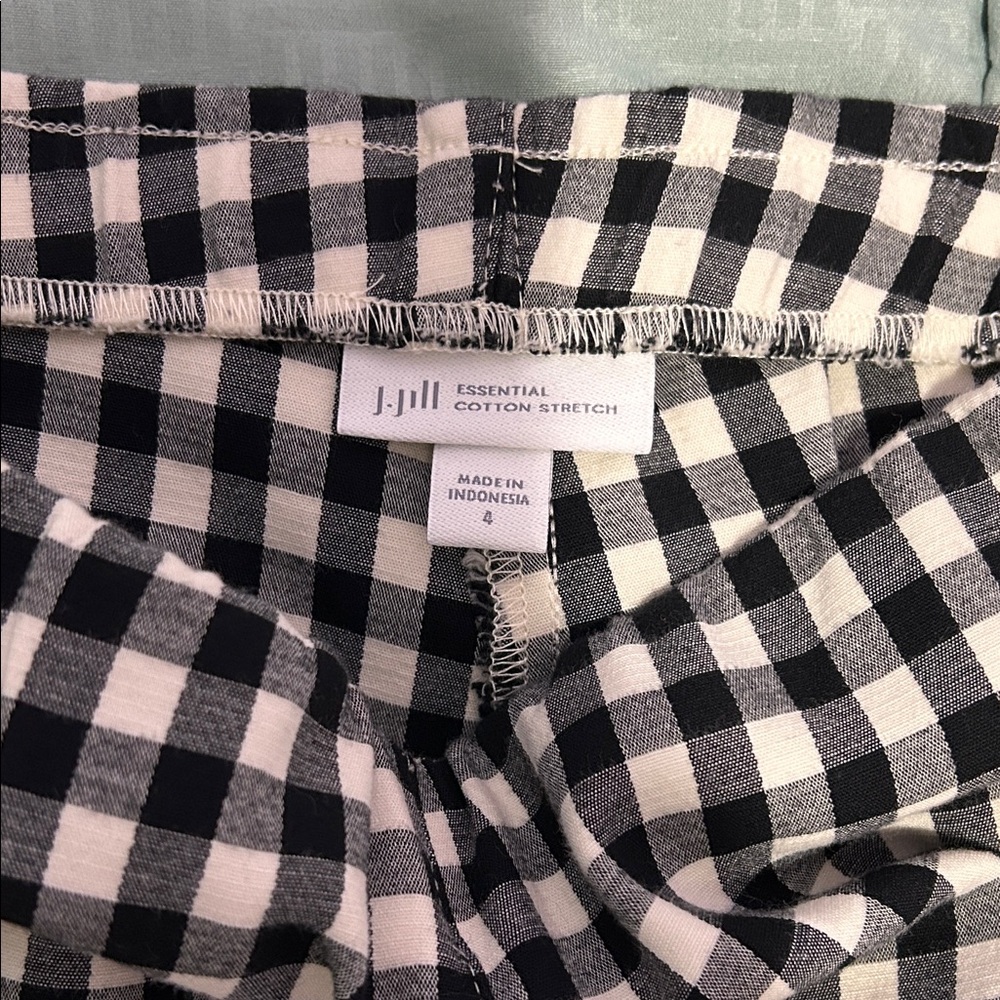 J. Jill Essential Cotton Stretch Pants - Picture 2 of 9